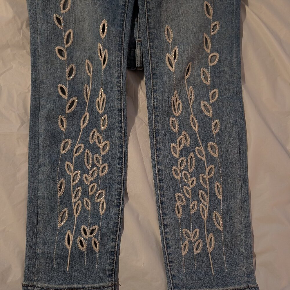 Joseph Ribkoff Embllished Jeans, Womens' Size 6 - Picture 10 of 13